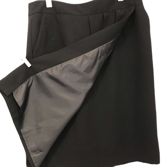 Jones Black Wrap Around Skirt-Fully Lined - Picture 3 of 3